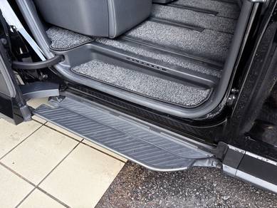 Toyota Alphard Z in Others, MLK