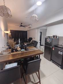 Service Residence For Rent in M Centura