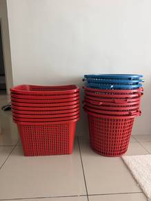 (Bulk) Used Apple Lady Plastic Laundry Baskets