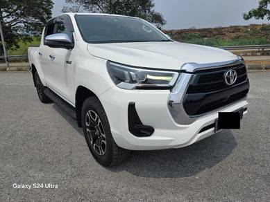 Toyota Hilux V in Sungai Besi, KUL