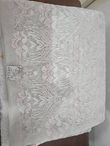 lace cloth 590