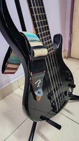 5 strings bass (EPIPHONE) Toby by Tobias 