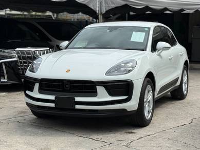 2022 Porsche Macan 