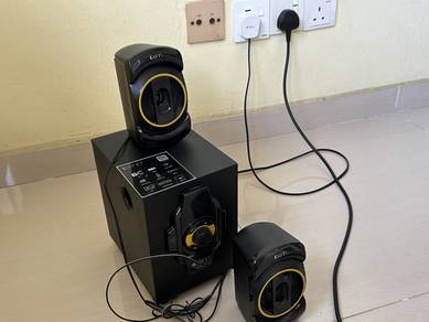 Denn Speaker System USB FM Radio Subwoofer