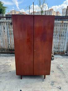 Vintage Almari Baju 2 Door Wardrobe Mirror Drawer