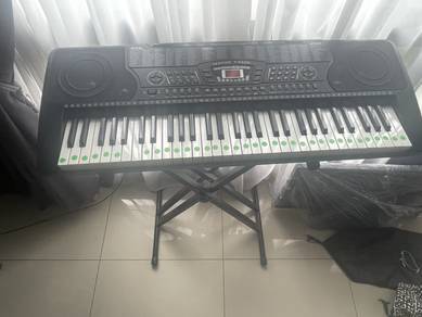 Techno T-9600 Electronic Keyboard – 61 Keys
