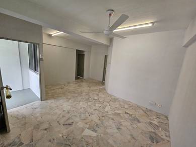 Flat For Sale in Taman Terubong Indah (Majestic Heights)