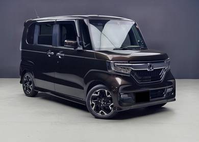 Honda N BOX CUSTOM G  in Cheras, KUL
