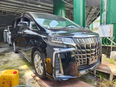 Toyota Alphard S TYPE GOLD in Damansara Kim, SGR