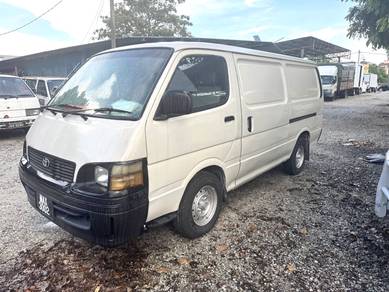 Toyota hiace Panel Van 3.0d 2003y