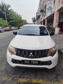 Mitsubishi Triton QUEST in Bandar Botanic, SGR