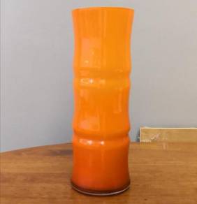 Pasu orange crystal vase