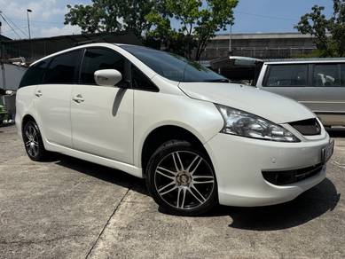 Mitsubishi Grandis in Sri Damansara, KUL