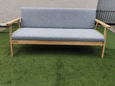 SO16G3 New Kerusi Kayu Getah 3 Seater Wood Sofa