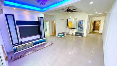 Condominium For Sale in Aman Heights