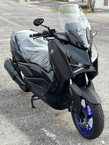 Yamaha XMAX