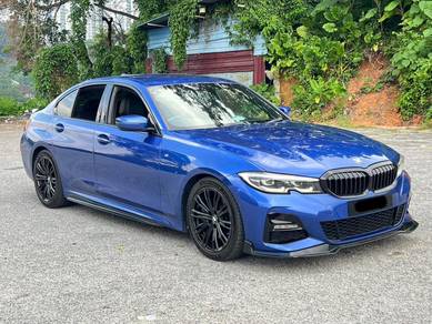 BMW 330i 30i M SPORT in Cheras, SGR