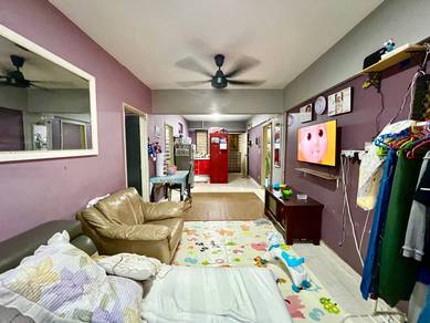 Apartment For Sale in Aman Putra Apartment