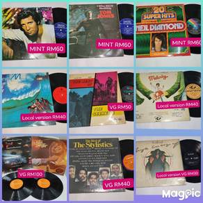 Vintage LP (Tom Jones /john denver /bee gees/boney