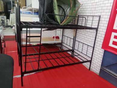 katil single double dacker. m