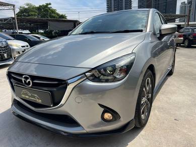 Mazda 2 SKYACTIV HATCHBACK in Seri Kembangan, SGR