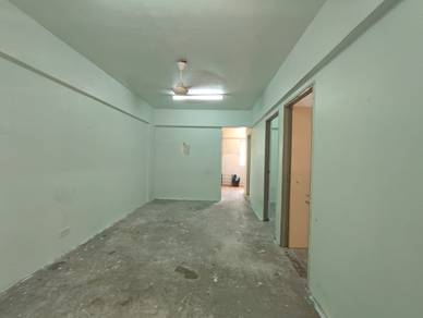 Apartment For Rent in Mahkota Cheras Flat