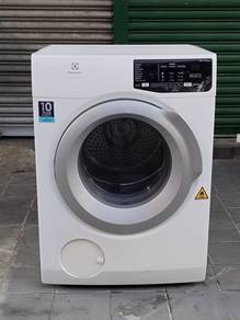 Electrolux clothes dryer 8-kg air vented