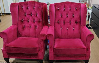 Kerusi Wingback Velvet Merah Fuchsia – Sofa