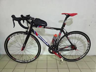 carbon road bike 