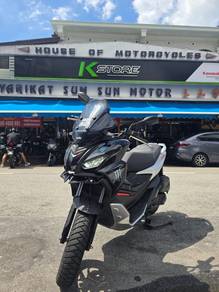 Aprilia SR GT 200 Std