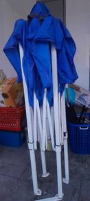 Khemah niaga 2m × 2m