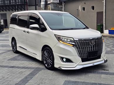 Toyota Esquire Gi PREMIUM in Johor Bahru, JHR