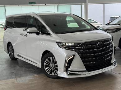 Toyota Alphard Z in Damansara, KUL