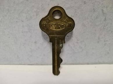 Vintage Key Horse Brand Shang Hai
