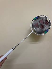 raket badminton yonex baru