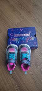 skechers heart light shoes
