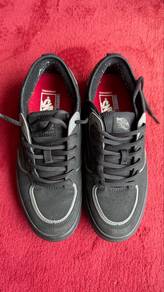 Vans Skateboarding Shoe