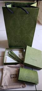 Gucci wallet box and paper