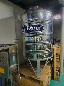 Stainless steel water tank