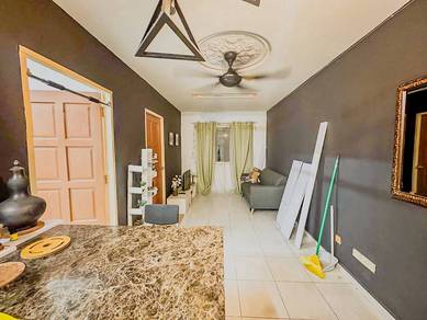 Apartment For Sale in Apartment Lestari (Damansara Damai)