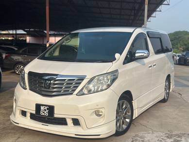 Toyota Alphard 240G in Gombak, KUL