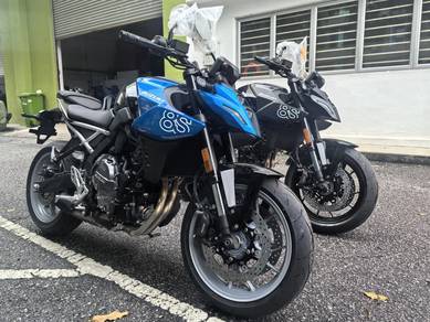 Suzuki GSX-8S