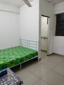 Room in Klang, SGR