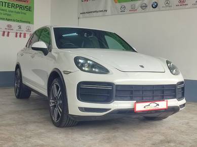Porsche Cayenne in Sungai Besi, KUL