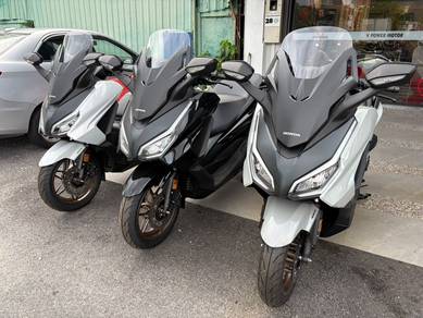 Honda Forza 250