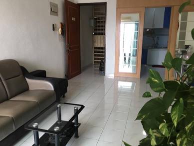 Condominium For Sale in Symphony Park (Jelutong)