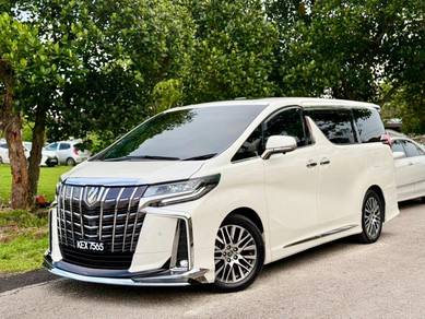Toyota Alphard 2.5 SC in Kepong, KUL
