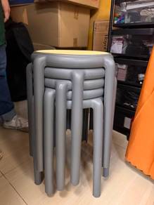 18 Stackable Plastic Chairs for Sale – Like New