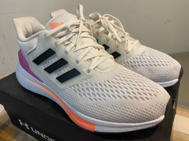 Original Adidas EQ21 EU41/UK8