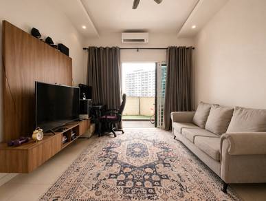 Service Residence For Rent in Suria Residence